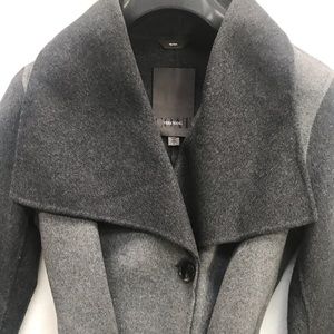 🤍 Vera Wang Coat 🤍